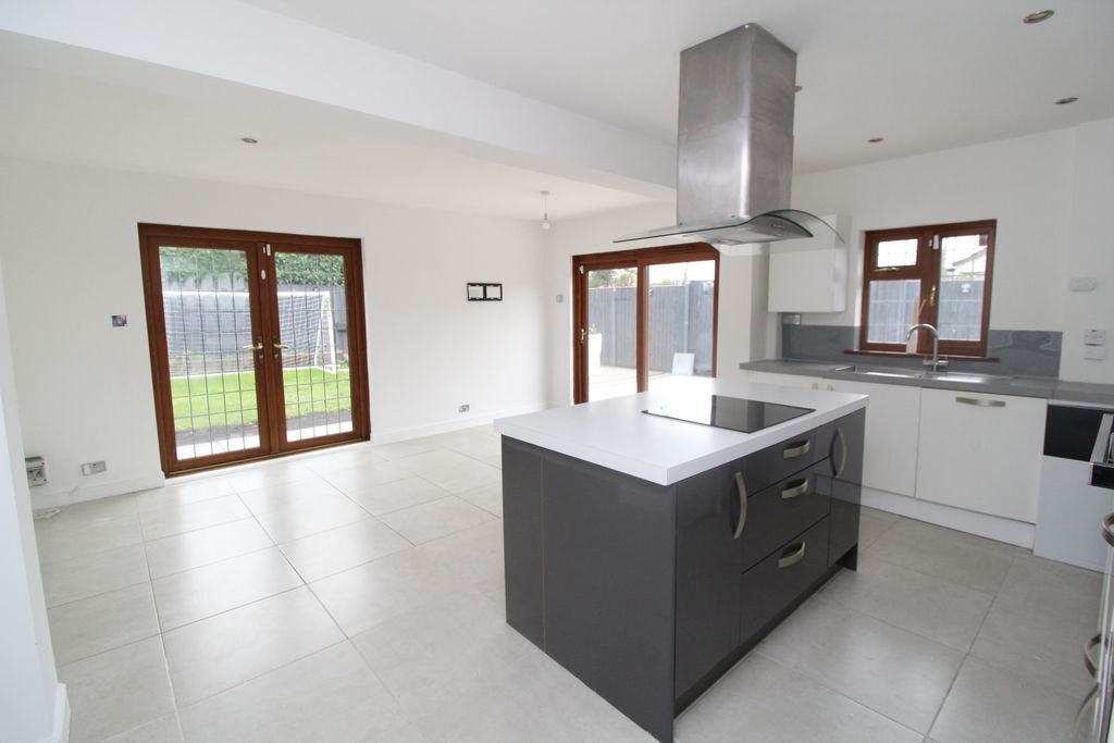 Property photo 1 of 16 Kitchen View 2