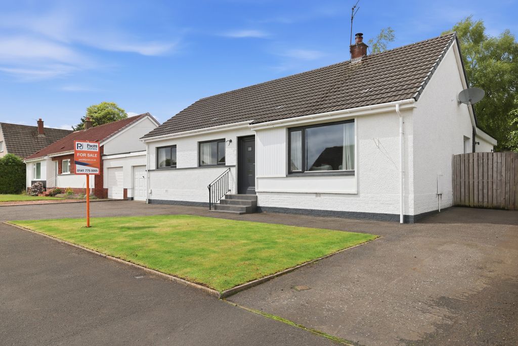 Property photo 1 of 46