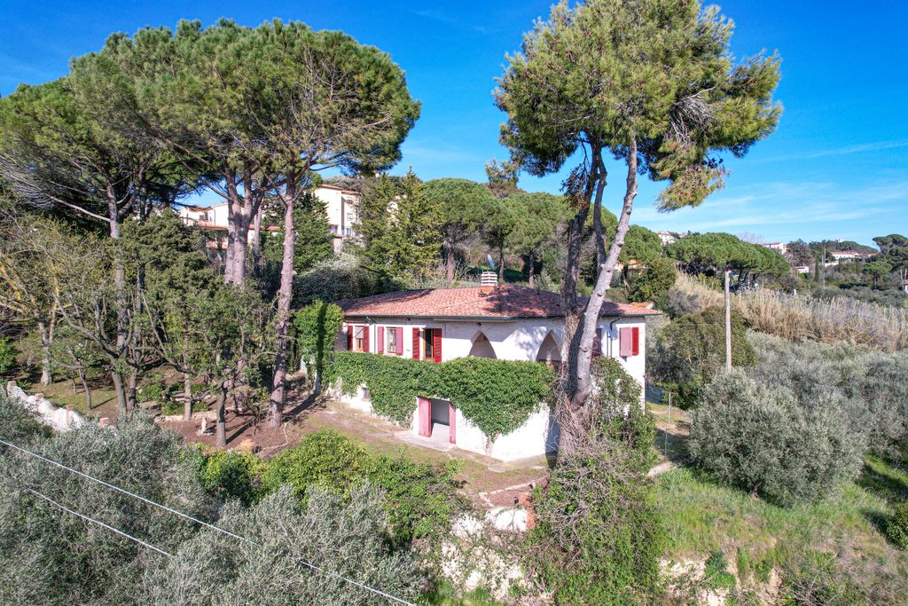 Property photo 1 of 73