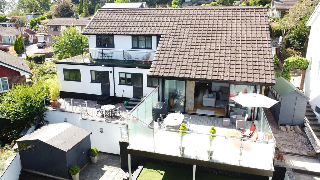 Property photo 1 of 36 Dji_Fly_20260812_135430_990_1786552144611_Aeb.Jpg
