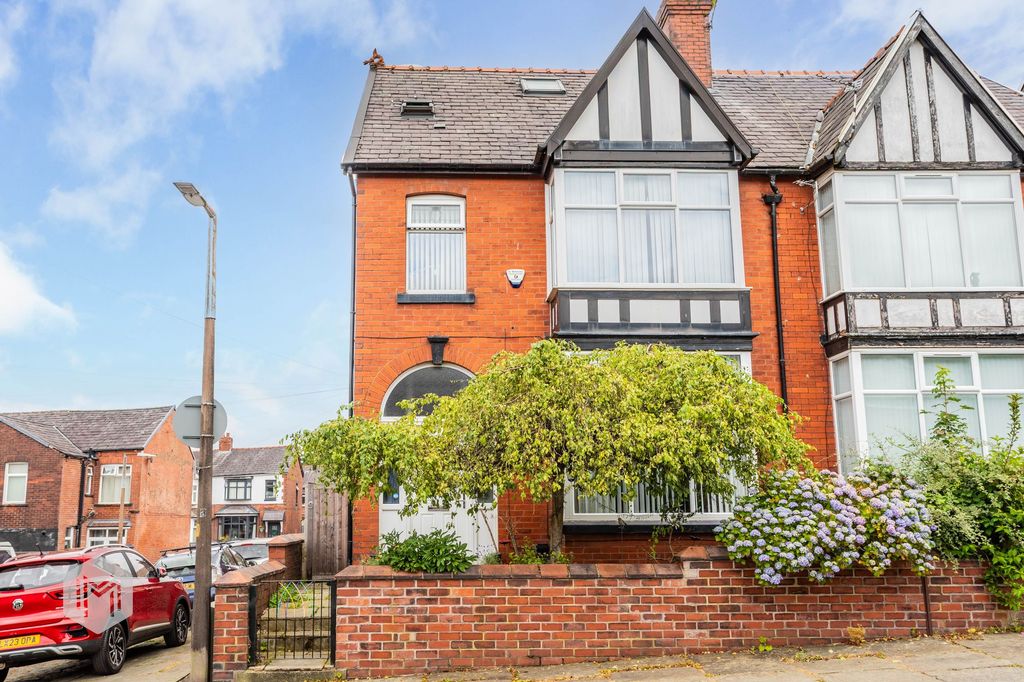 Property photo 1 of 29