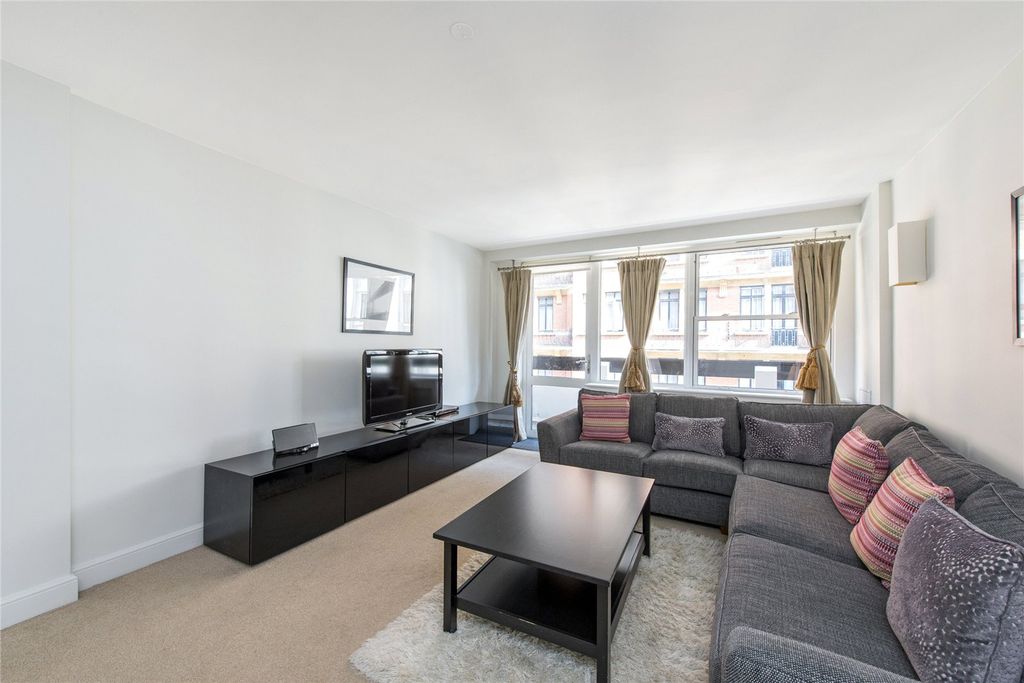 Property photo 3 of 11 Picture No. 26