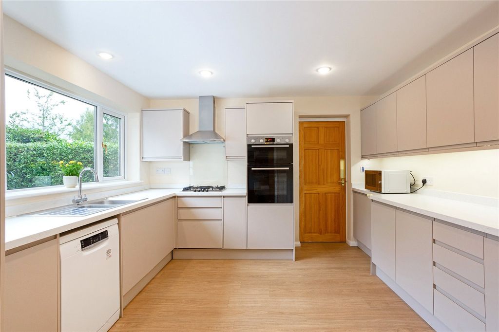 Property photo 3 of 17 Picture No. 03
