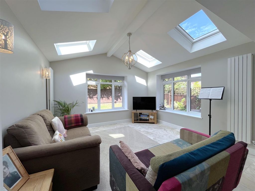 Property photo 2 of 21 Img_0813.Jpg