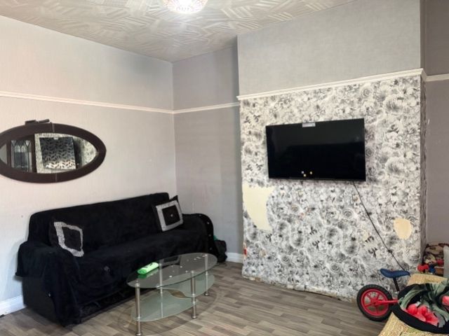 Property photo 2 of 6 Img_3986
