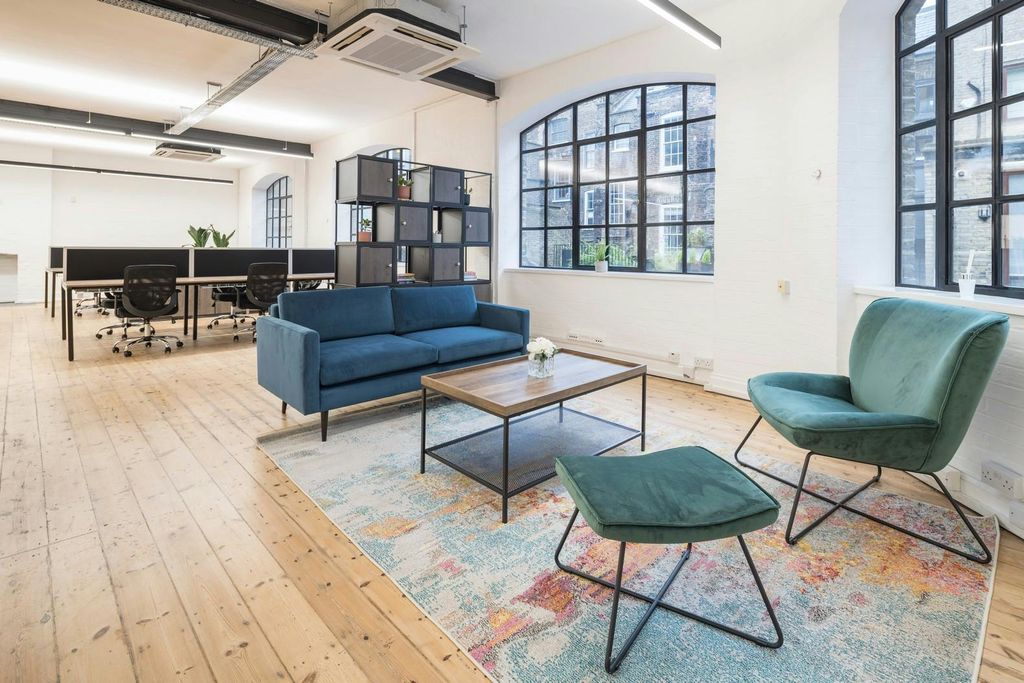Property photo 3 of 31 1st  Floor Office Space- 17-21 Emerald Street