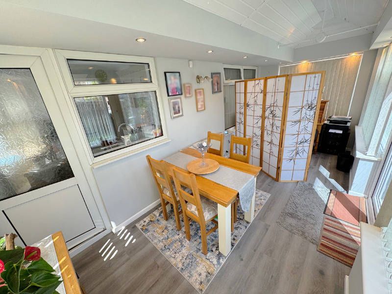 Property photo 3 of 31 Sun Room