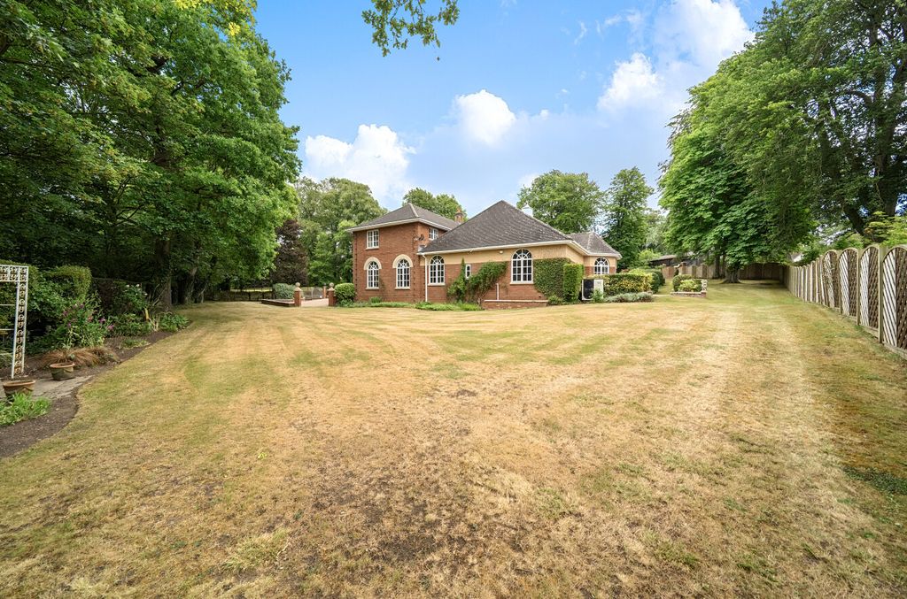 Property photo 2 of 31 1468671-34-6A23066644233