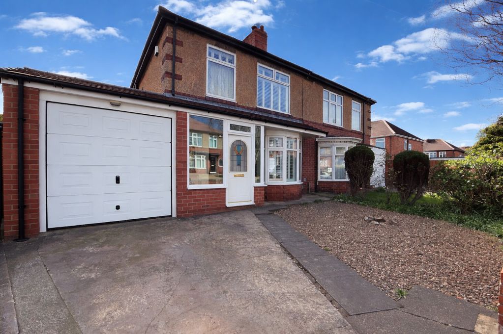 Property photo 1 of 22 Photo 12