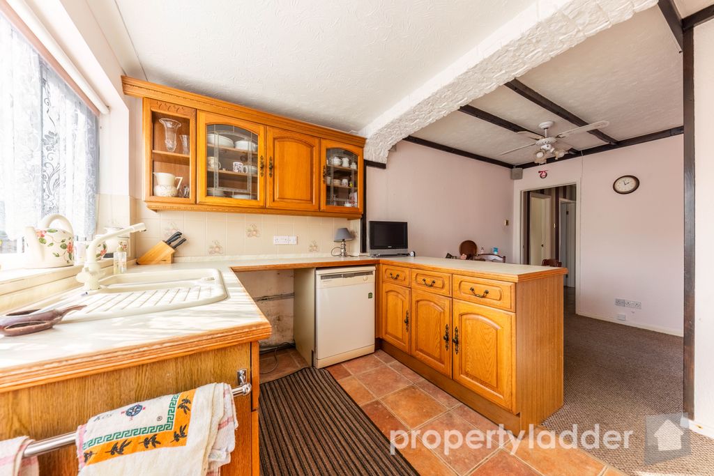 Property photo 2 of 17 Pl-13