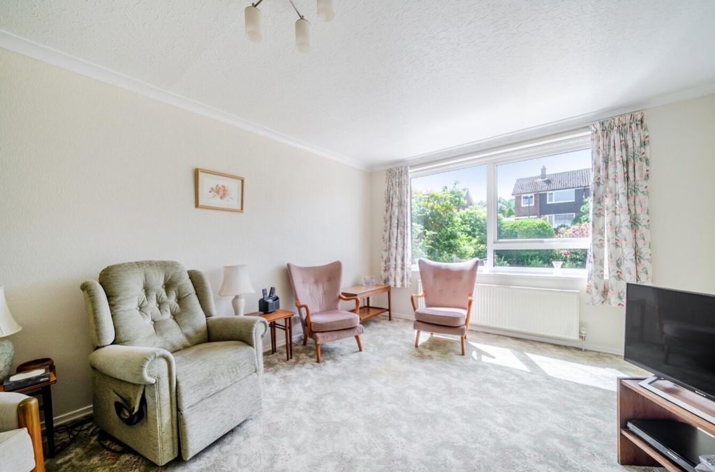 Property photo 2 of 23 1469384-13-6A1842A4cc002