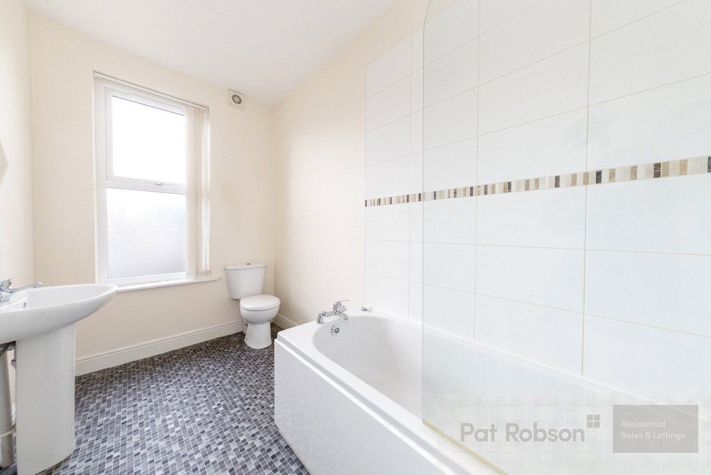 Property photo 3 of 11 Picture No. 05