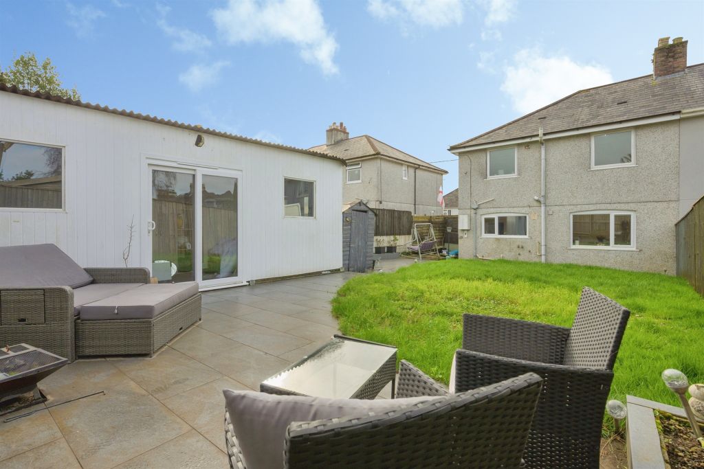 Property photo 3 of 20