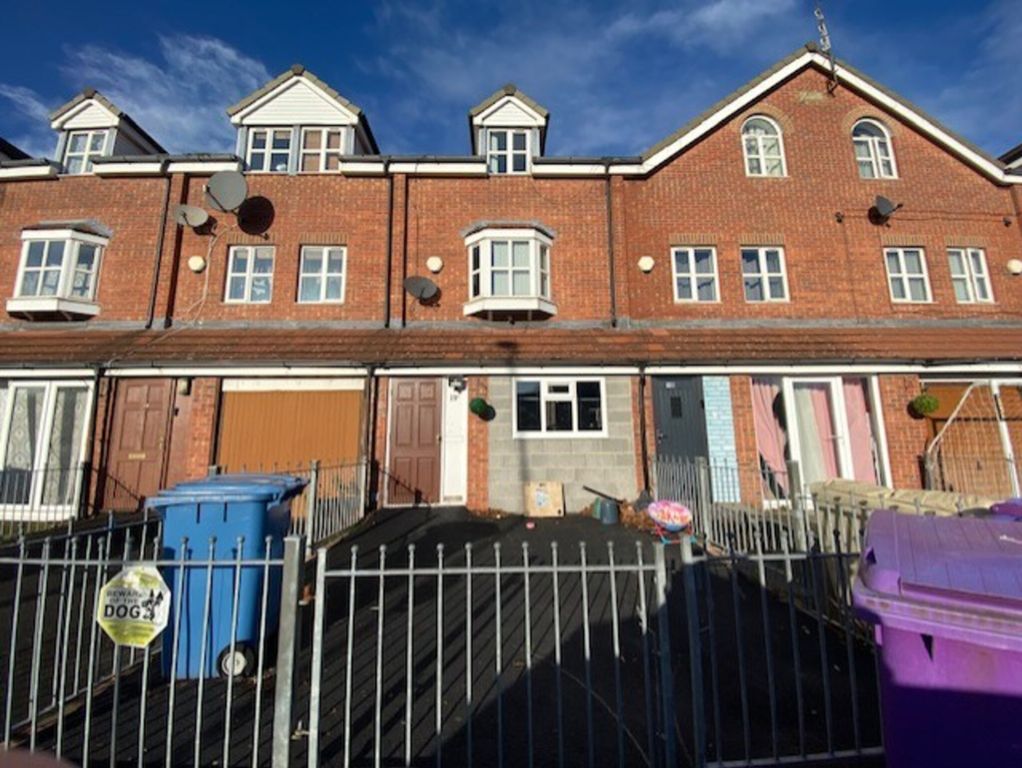 Property photo 1 of 5