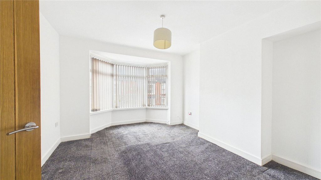 Property photo 3 of 10 Picture No. 07