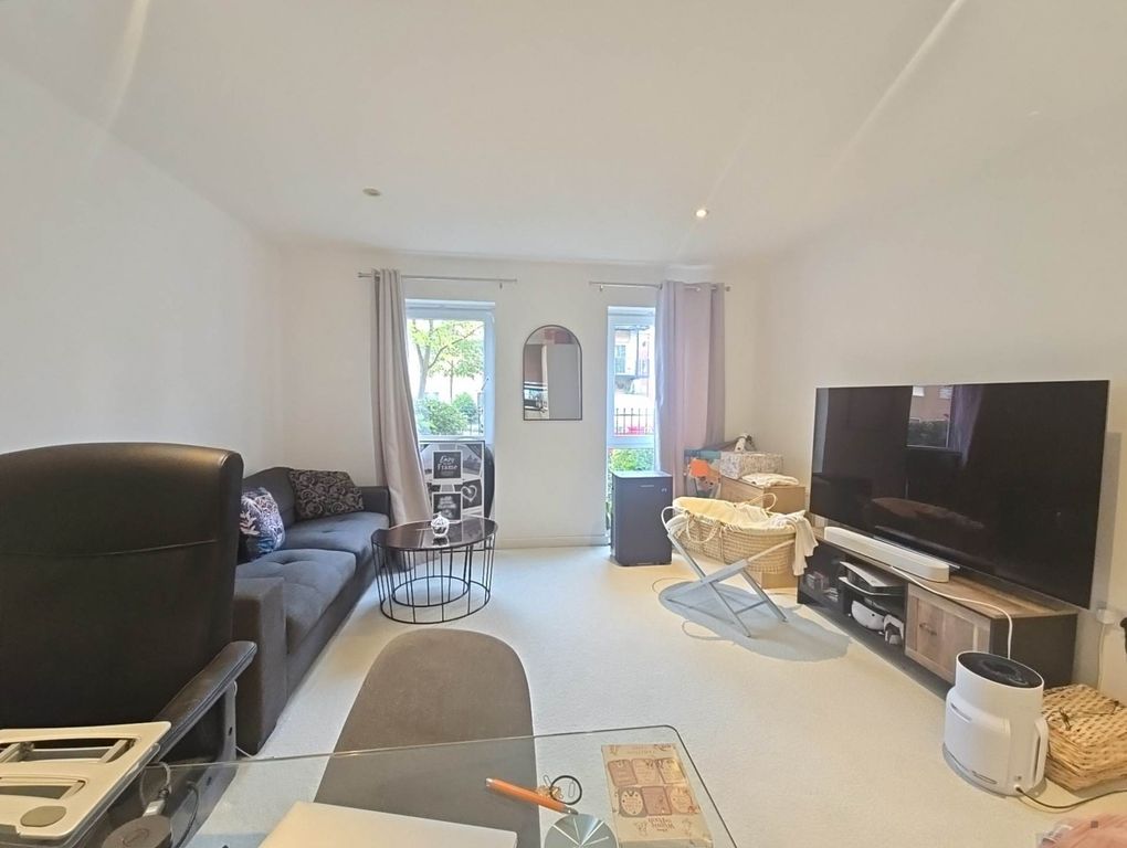 Property photo 3 of 8