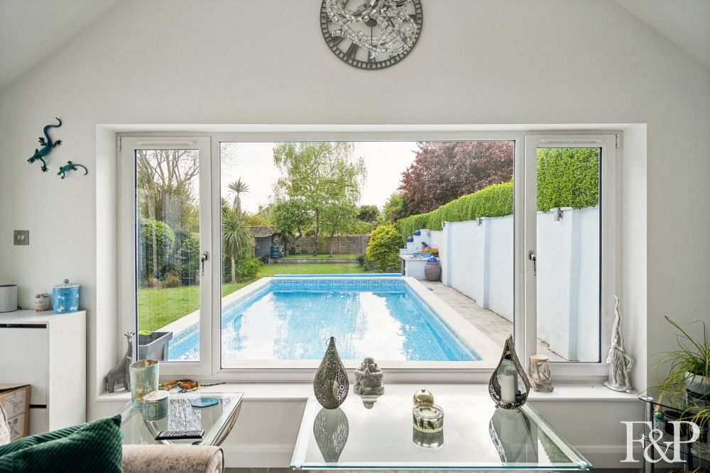 Property photo 3 of 18 4774526