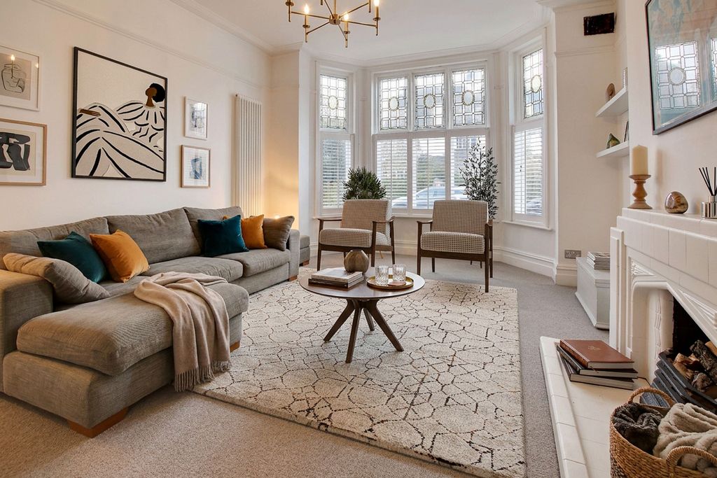 Property photo 1 of 39