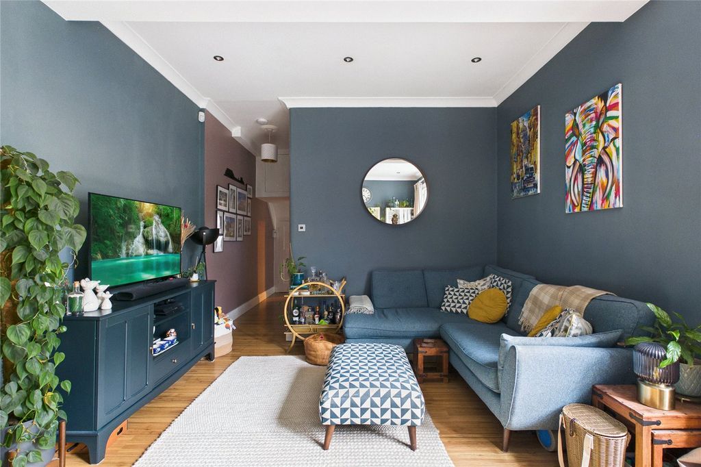 Property photo 3 of 15 Picture No. 11