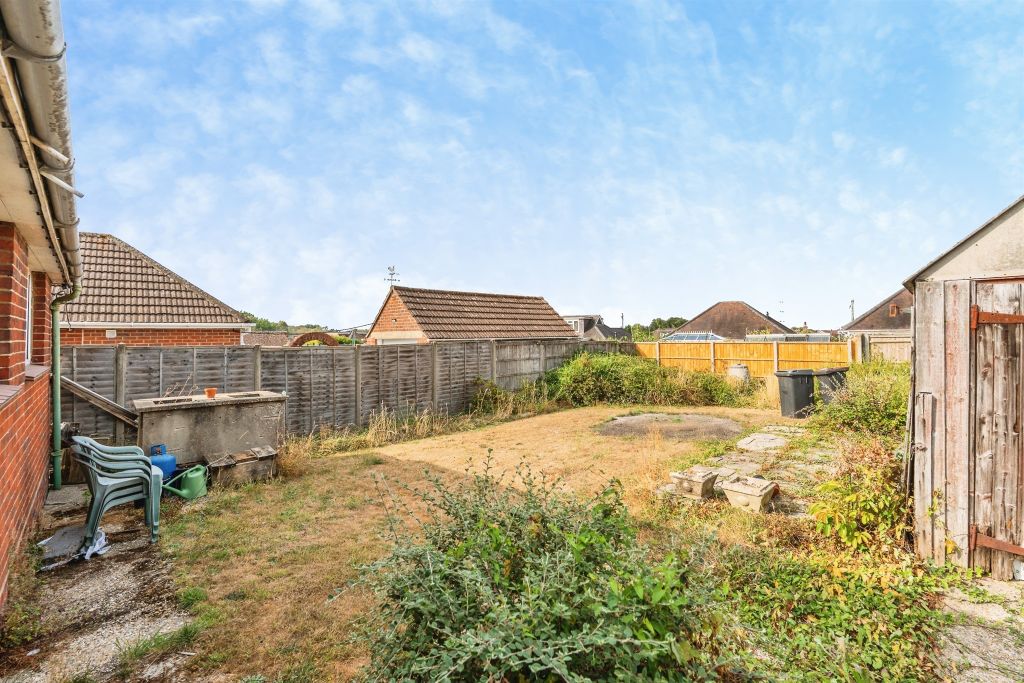 Property photo 2 of 16