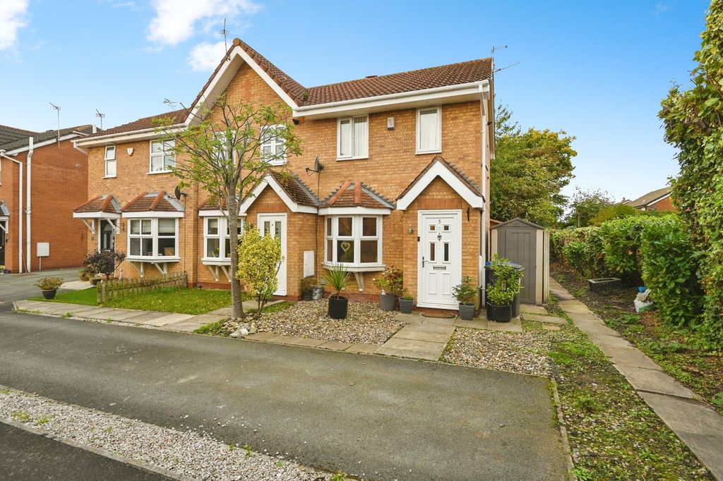 Property photo 2 of 17 Front