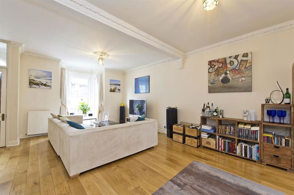 Property photo 1 of 6