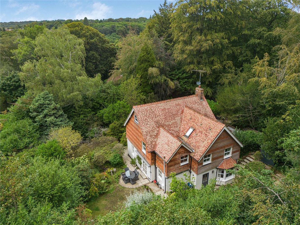 Property photo 2 of 31 Picture No. 02