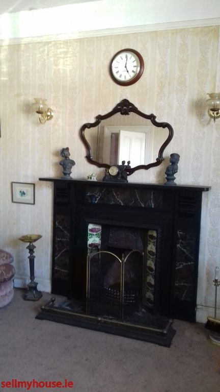 Property photo 3 of 3