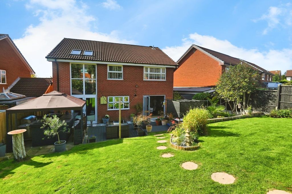 Property photo 2 of 34 3Pre33.Jpg