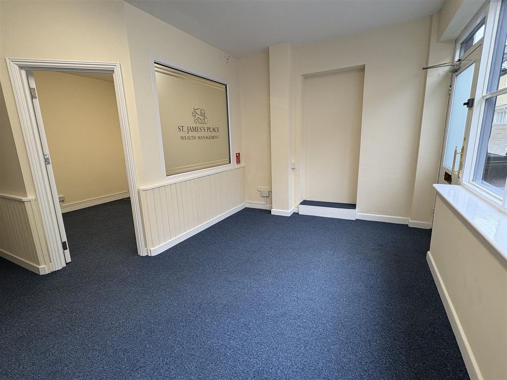 Property photo 2 of 10 Img_8088.Jpg