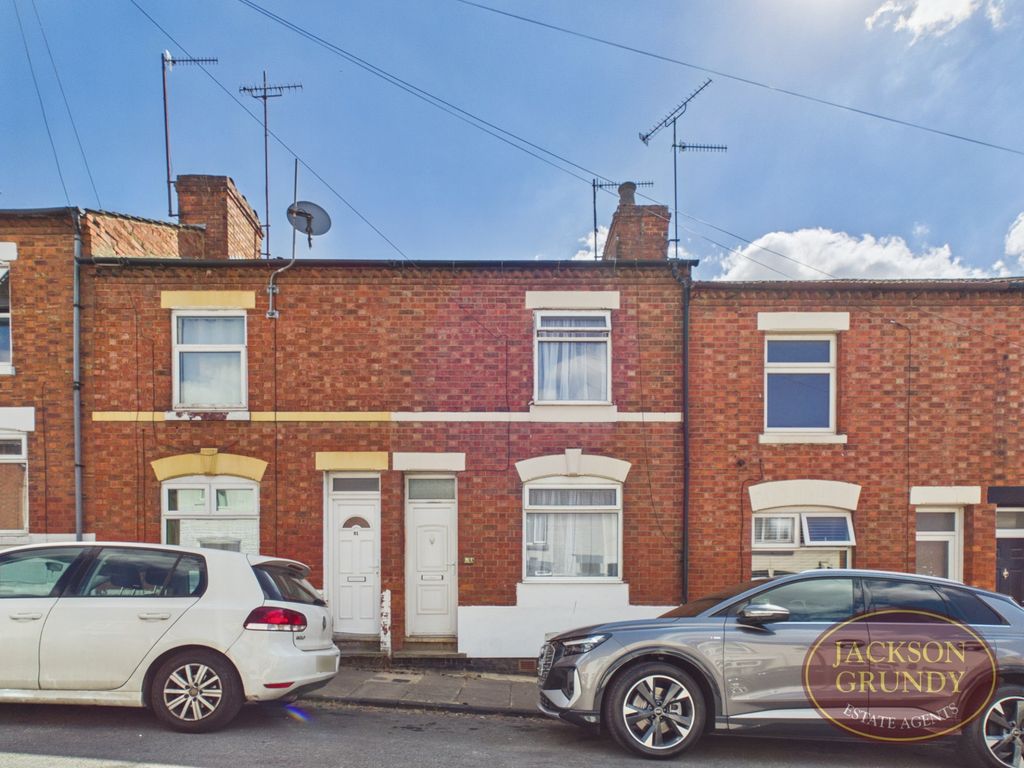 Property photo 1 of 11 Lower Hester Street