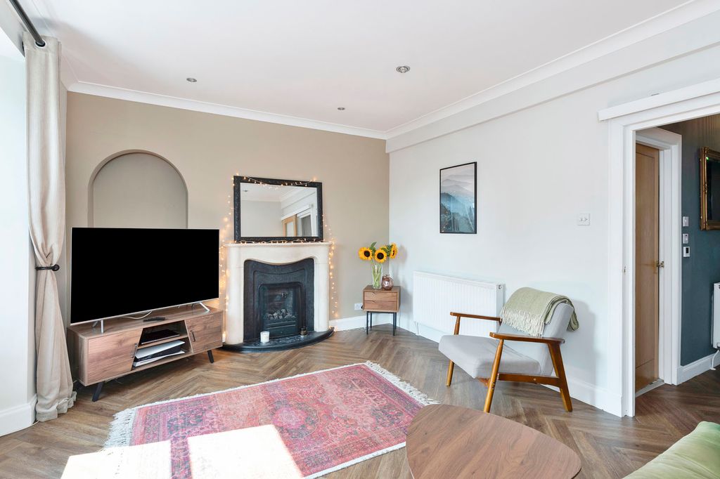 Property photo 3 of 10 Property Image 3