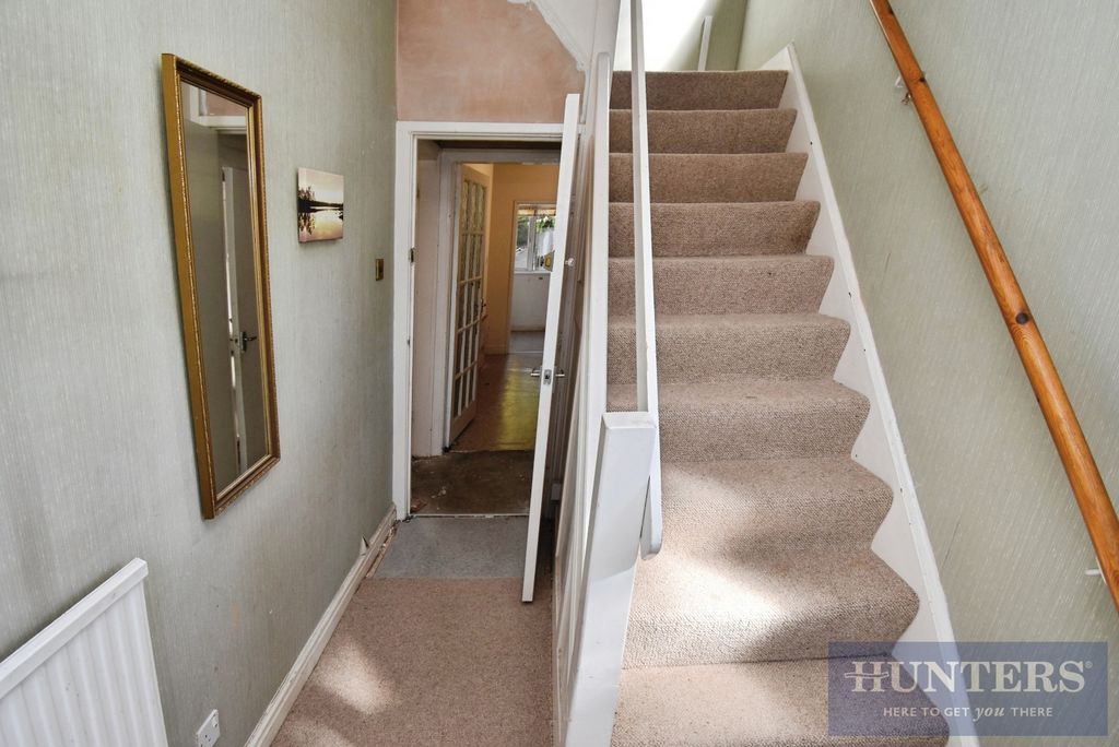 Property photo 2 of 16 Pbox-Img.Jpg
