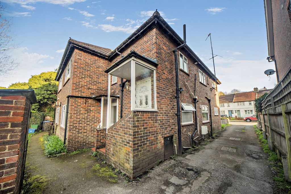 Property photo 1 of 29