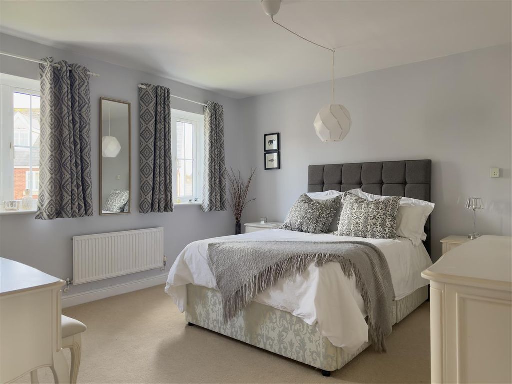 Additional image 18 of 5 bed detached house for saleClos Cradog, Penarth CF64