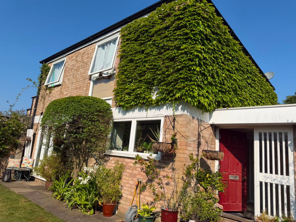 Property photo 1 of 24