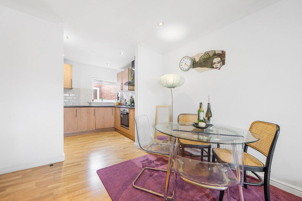 Property photo 2 of 11 Recepetion (4).Jpg