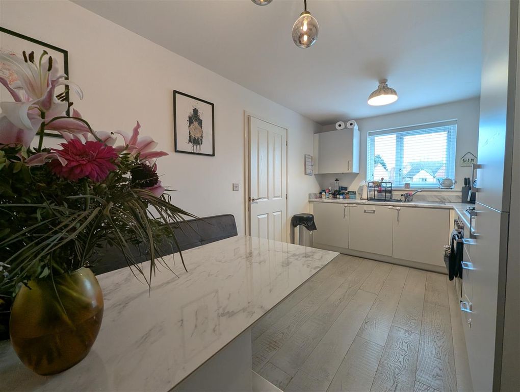 Property photo 2 of 14 Kitchen/Diner