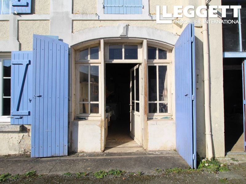 Property photo 3 of 10