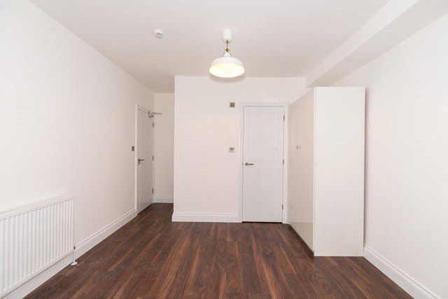 Property photo 1 of 7 Picture No. 08