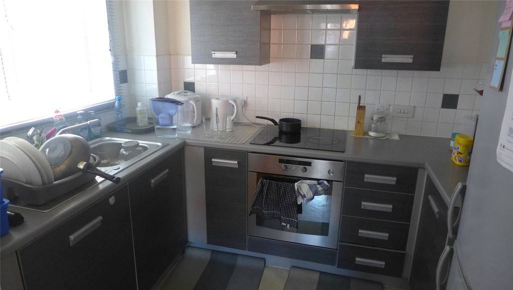 Property photo 3 of 8 Picture No. 02