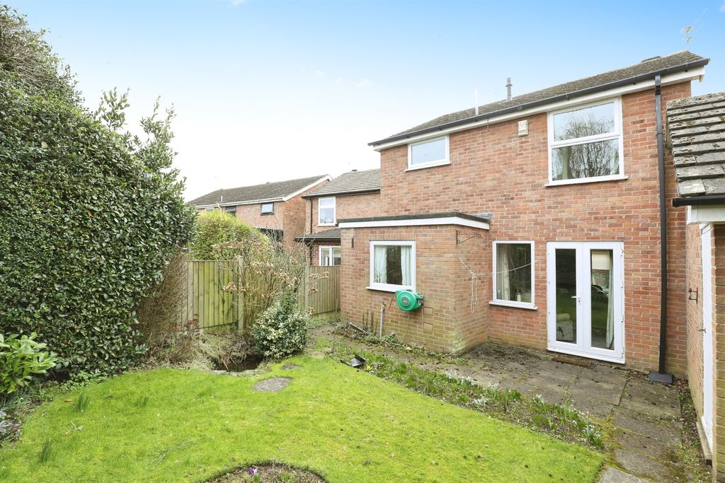 Property photo 2 of 17