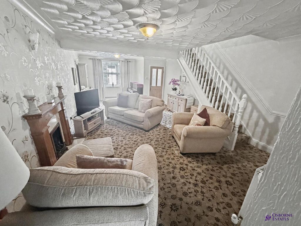 Property photo 2 of 19 Living Room