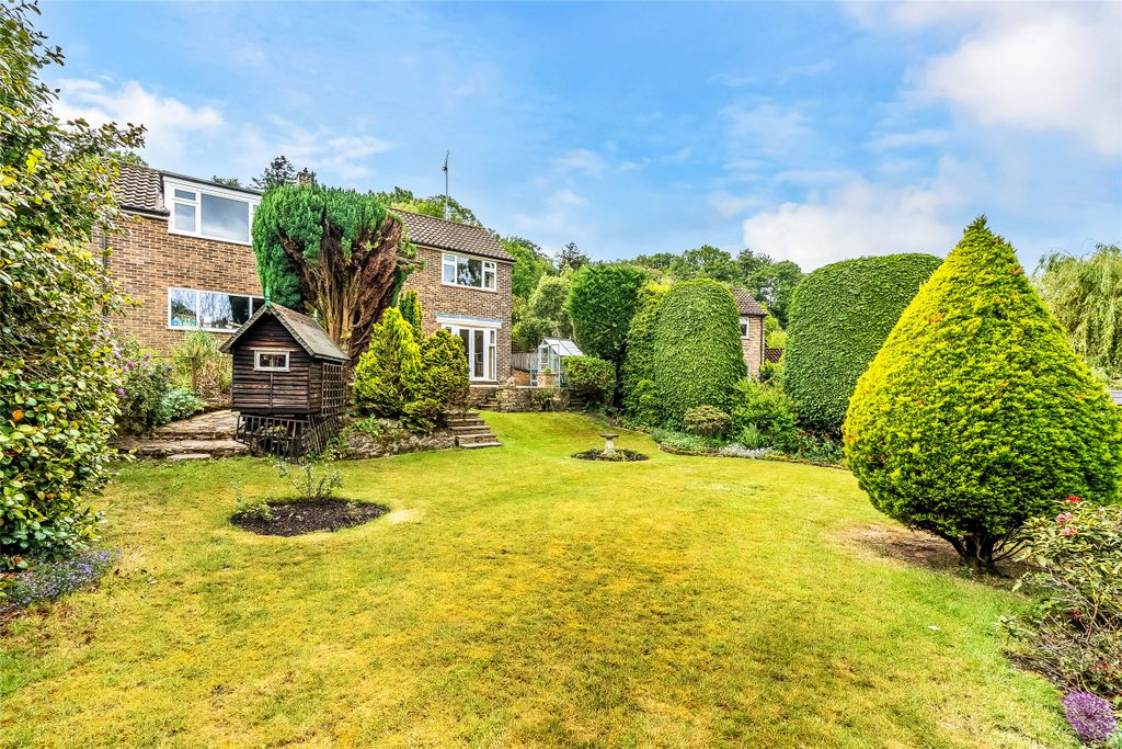 Property photo 2 of 18 Picture No. 22