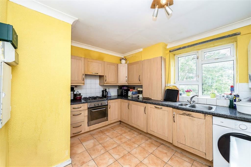 Property photo 3 of 7