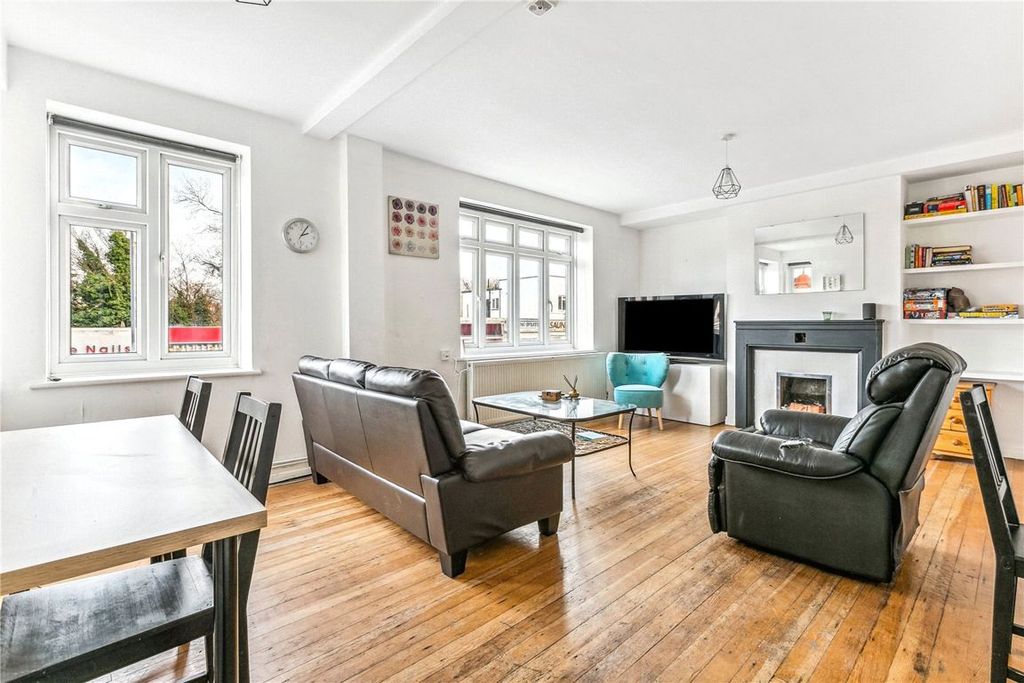 Property photo 1 of 6