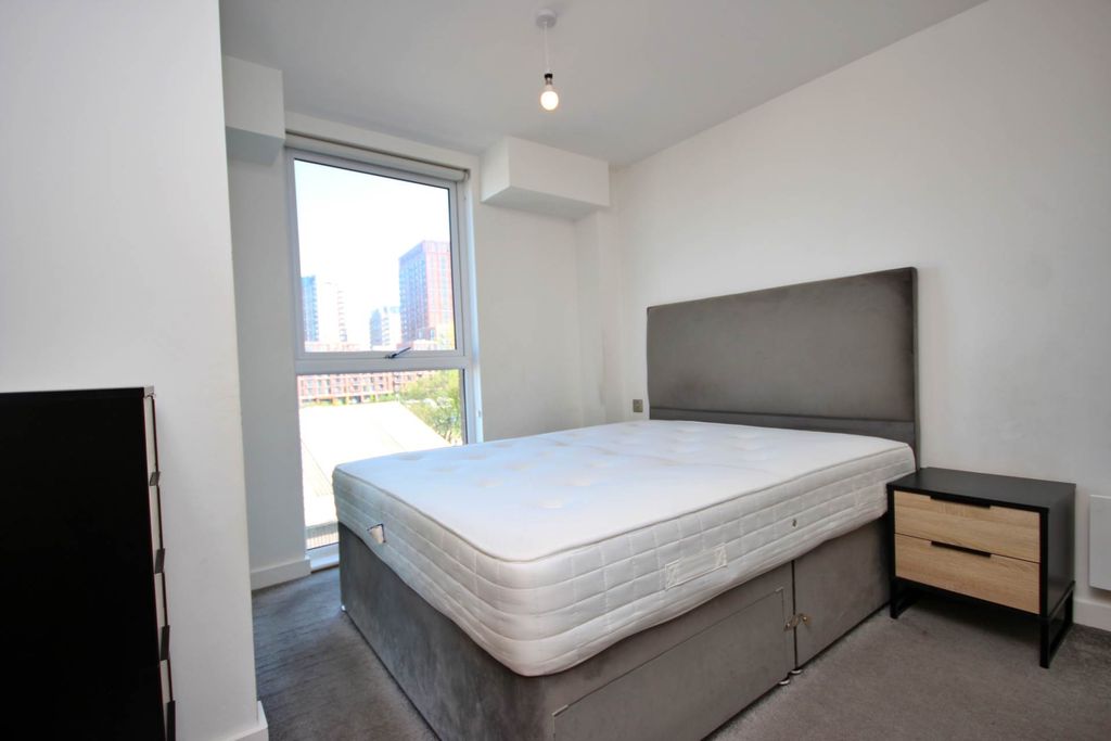 Property photo 3 of 5