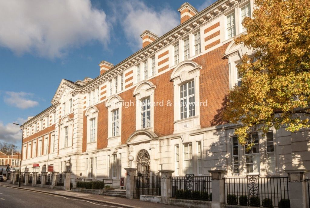 Property photo 3 of 8 Picture No. 06