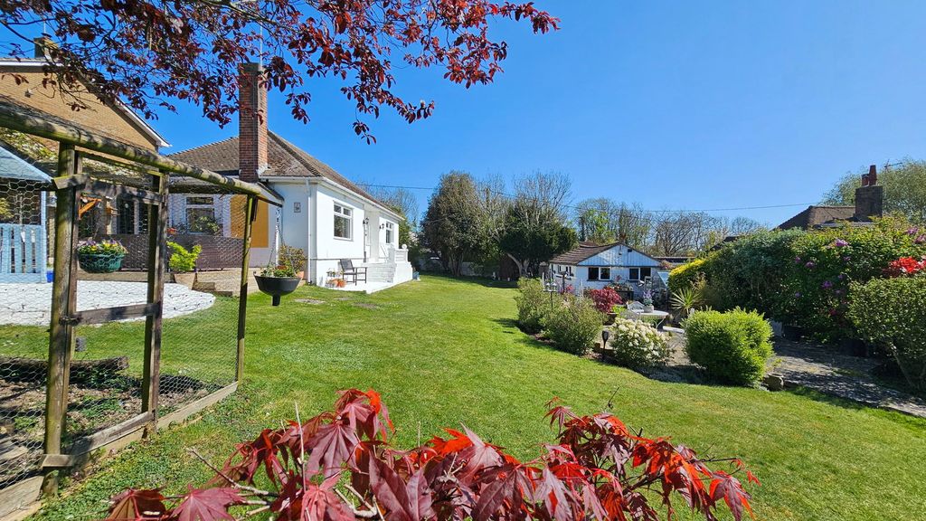 Property photo 1 of 25