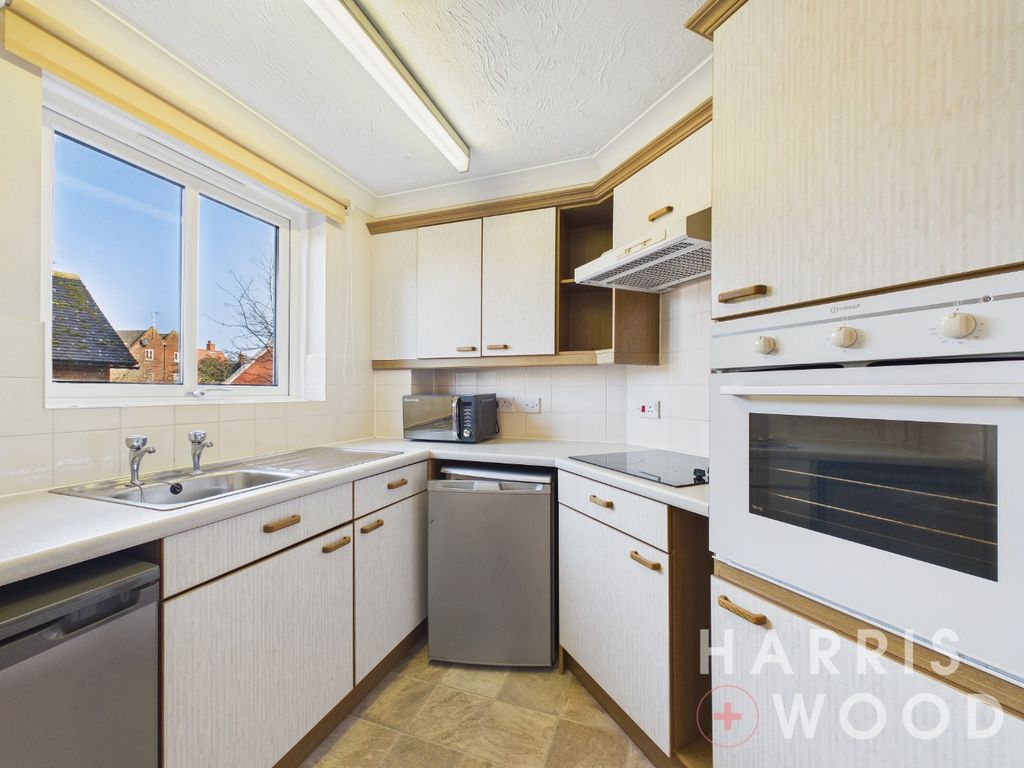 Property photo 2 of 10 4859224